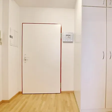Apartment Likedeeler 11