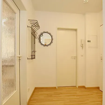 Apartment Likedeeler 11