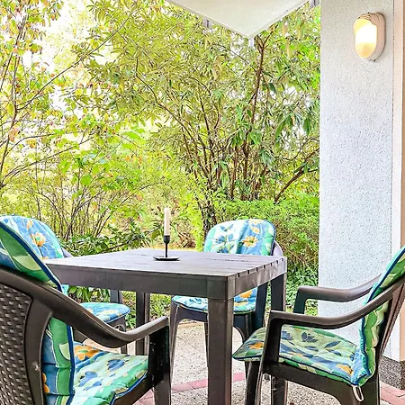 Likedeeler 11 公寓 *